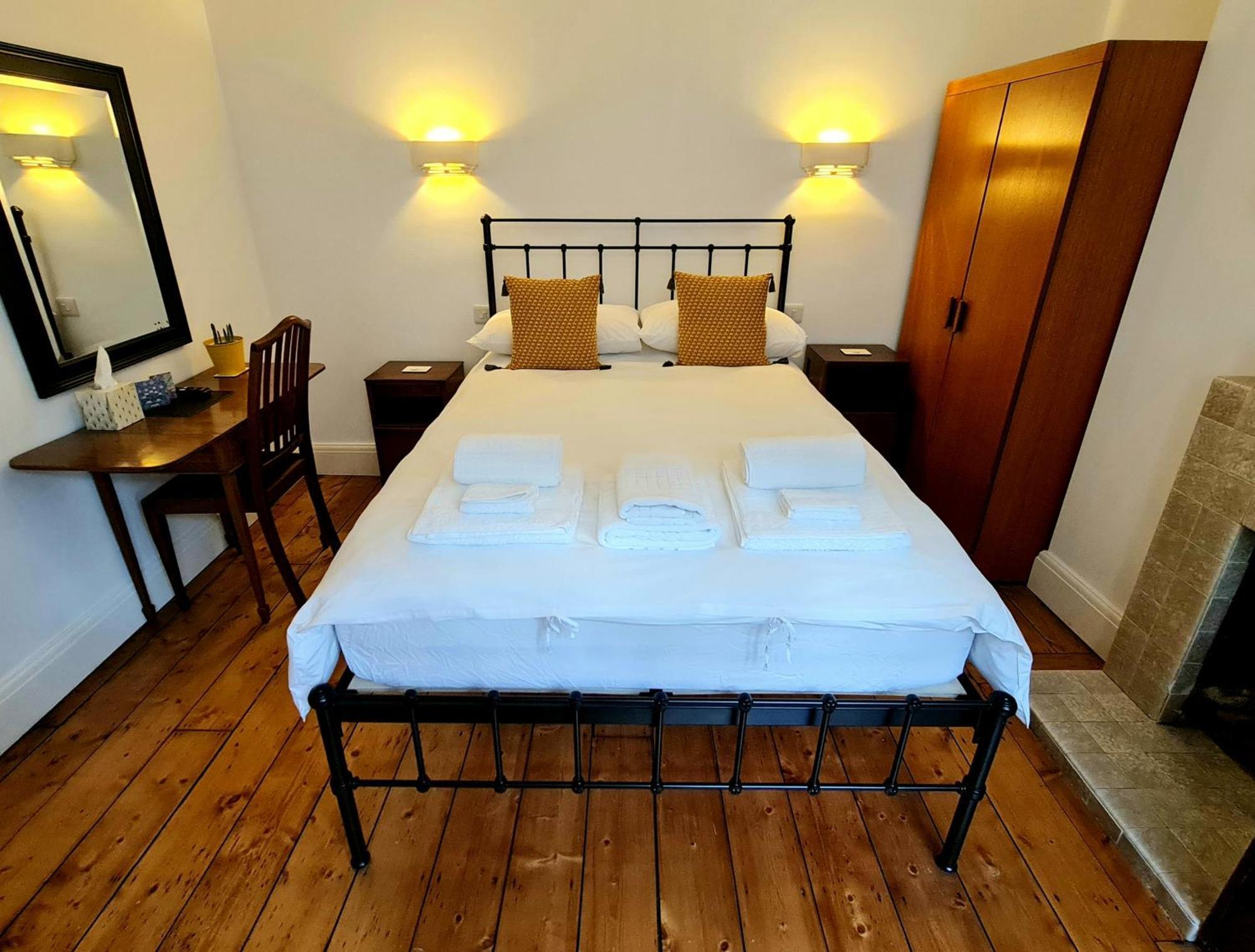 Newberry Wood Guesthouse Ilfracombe Dış mekan fotoğraf