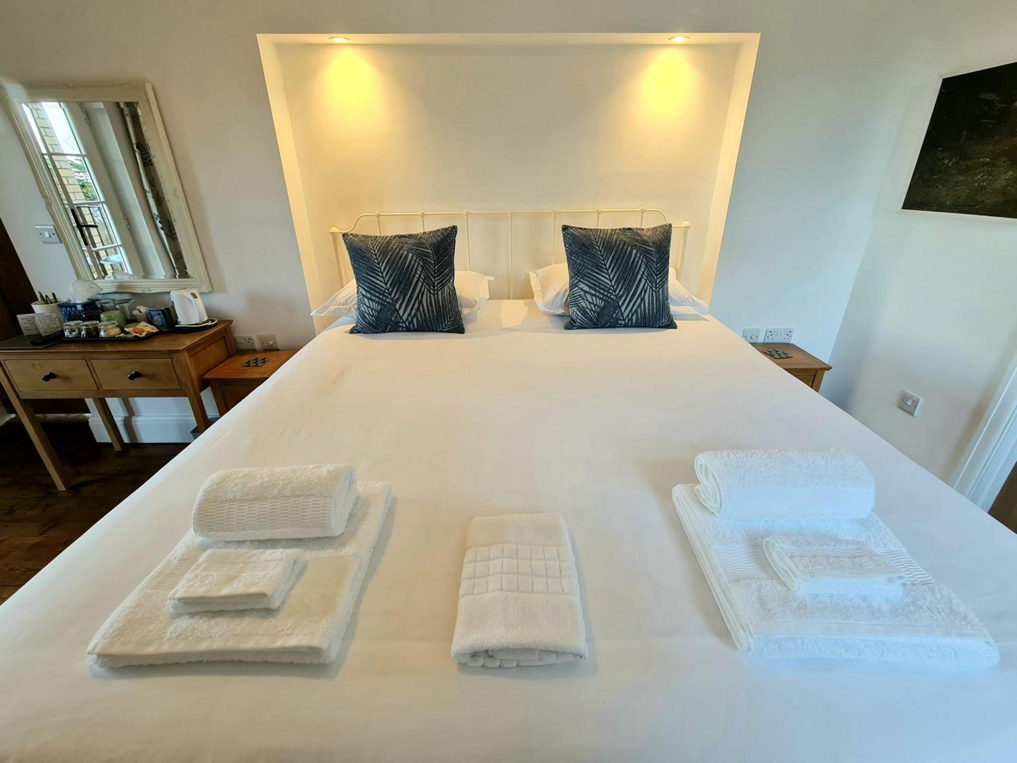 Newberry Wood Guesthouse Ilfracombe Dış mekan fotoğraf
